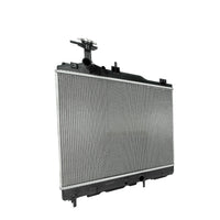 Radiador Automotriz Dodge Attitude T/A T/M 14 - 15 16mm Tubo Soldado