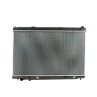 Radiador Automotriz Infiniti M45 T/A 06-10 16mm Tubo Soldado