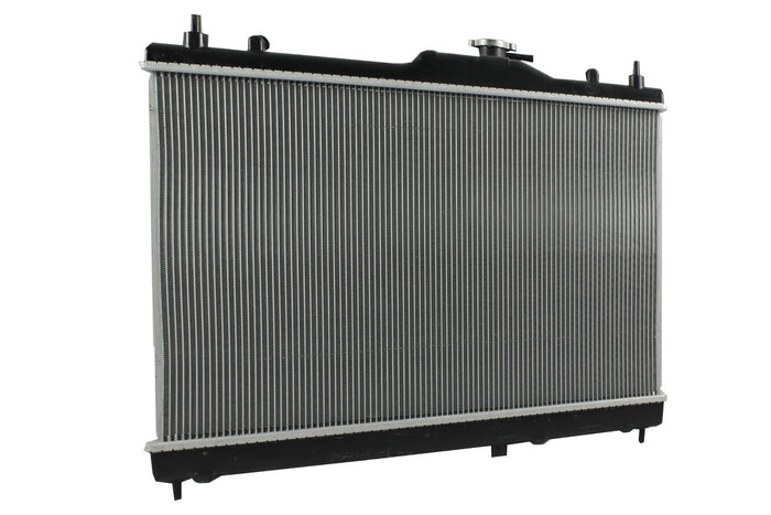 Radiador Automotriz Nissan Cube Krom, S, SE T/M 09-14 16mm Tubo Soldado