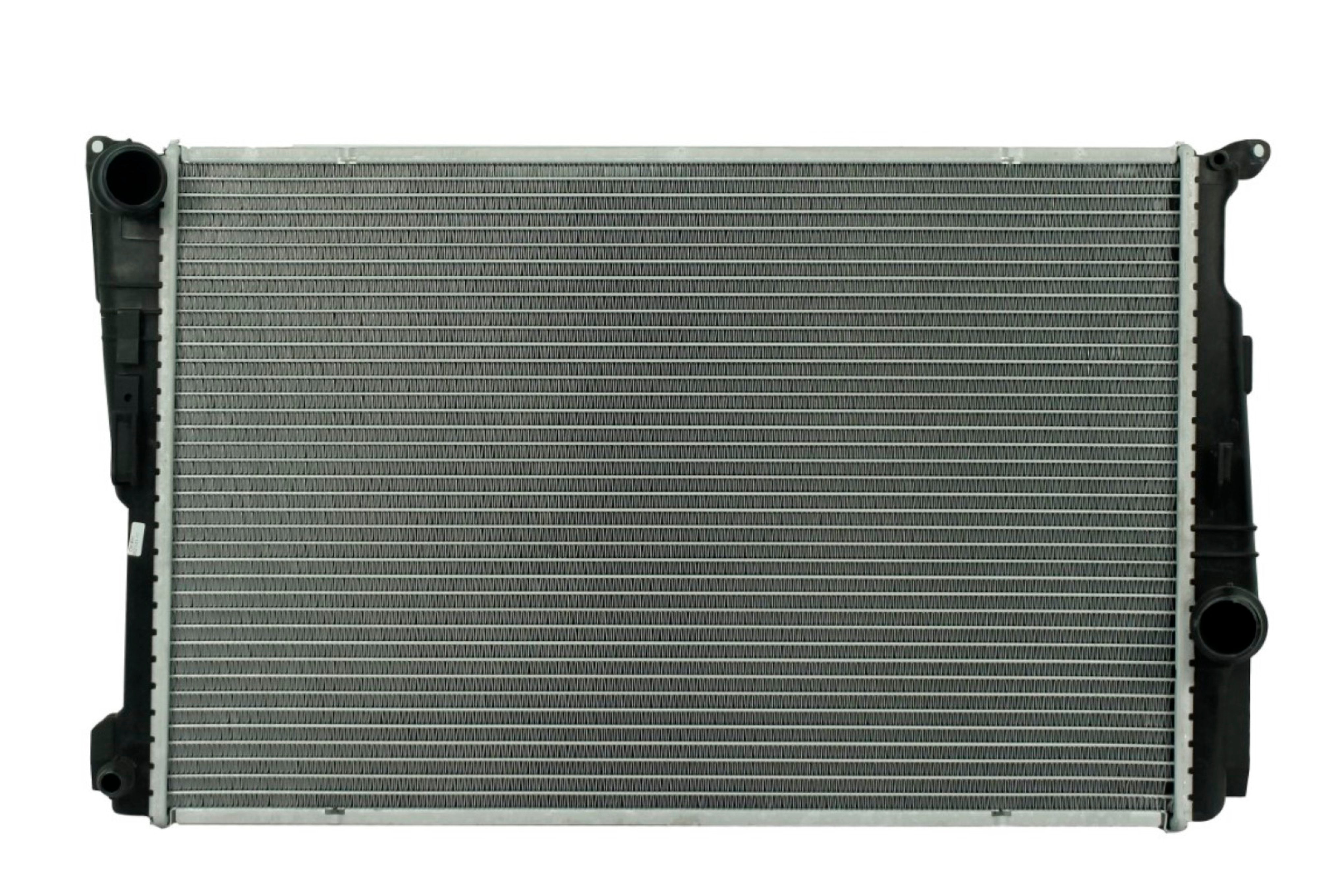 Radiador Automotriz BMW  X3 Xdrive28d, XDRIVE28I, XDRIVE35I T/A T/M 11-16 32mm Tubo Soldado