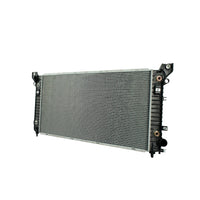 Radiador Automotriz GM GMC Silverado 1500 Sierra 1500 T/A 14-16 22mm Tubo Soldado