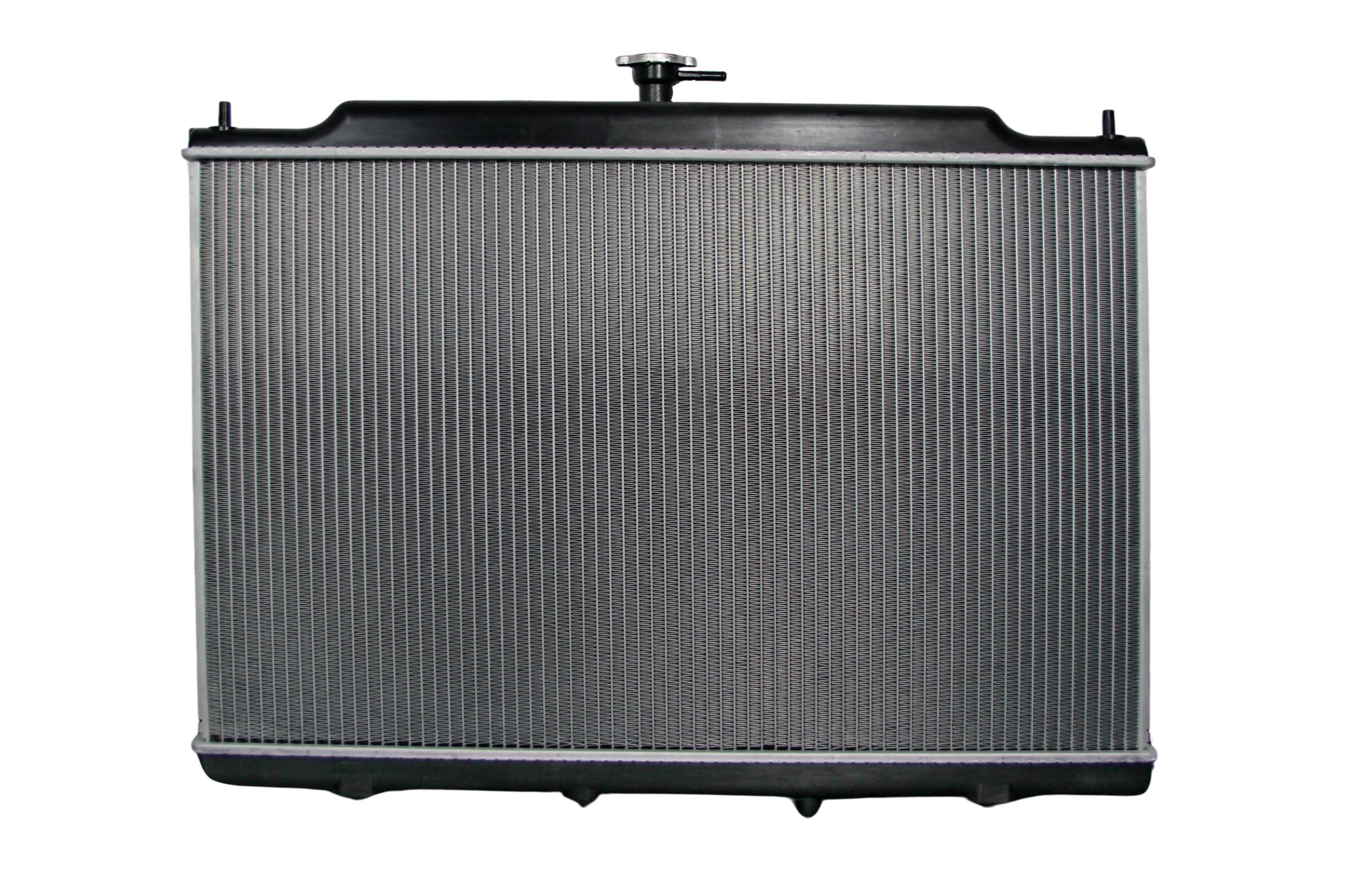 Radiador Automotriz GM Nissan City Express LS, LT, NV200 S, SV, Taxi T/A T/M 13-15 26mm Tubo Soldado