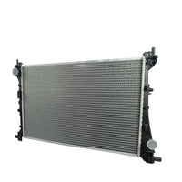 Radiador Automotriz Fiat  Hatchback Lounge T/M 15 26mm Tubo Soldado
