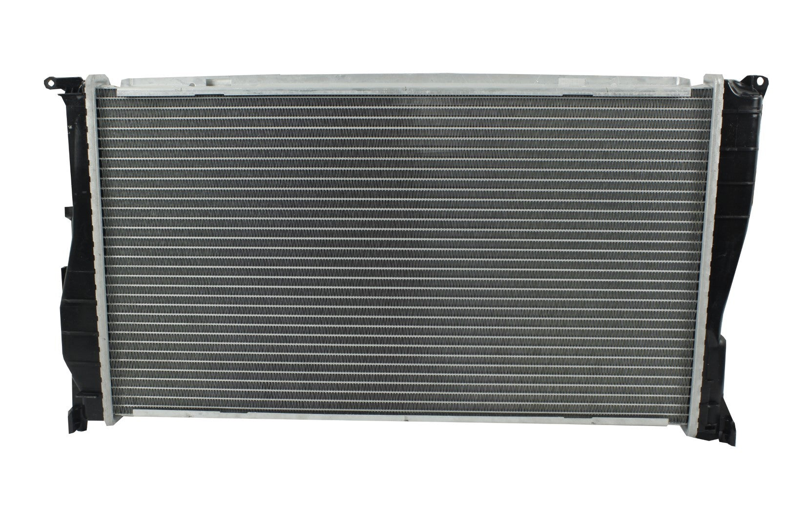 Radiador Automotriz BMW  X1 sdrive  T/A  32mm Tubo Soldado