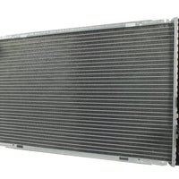 Radiador Automotriz BMW  X1 sdrive  T/A  32mm Tubo Soldado