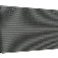 Radiador Automotriz Mercedes Benz CLS63 AMG, E55 T/A T/M 04-11 32mm Tubo Soldado