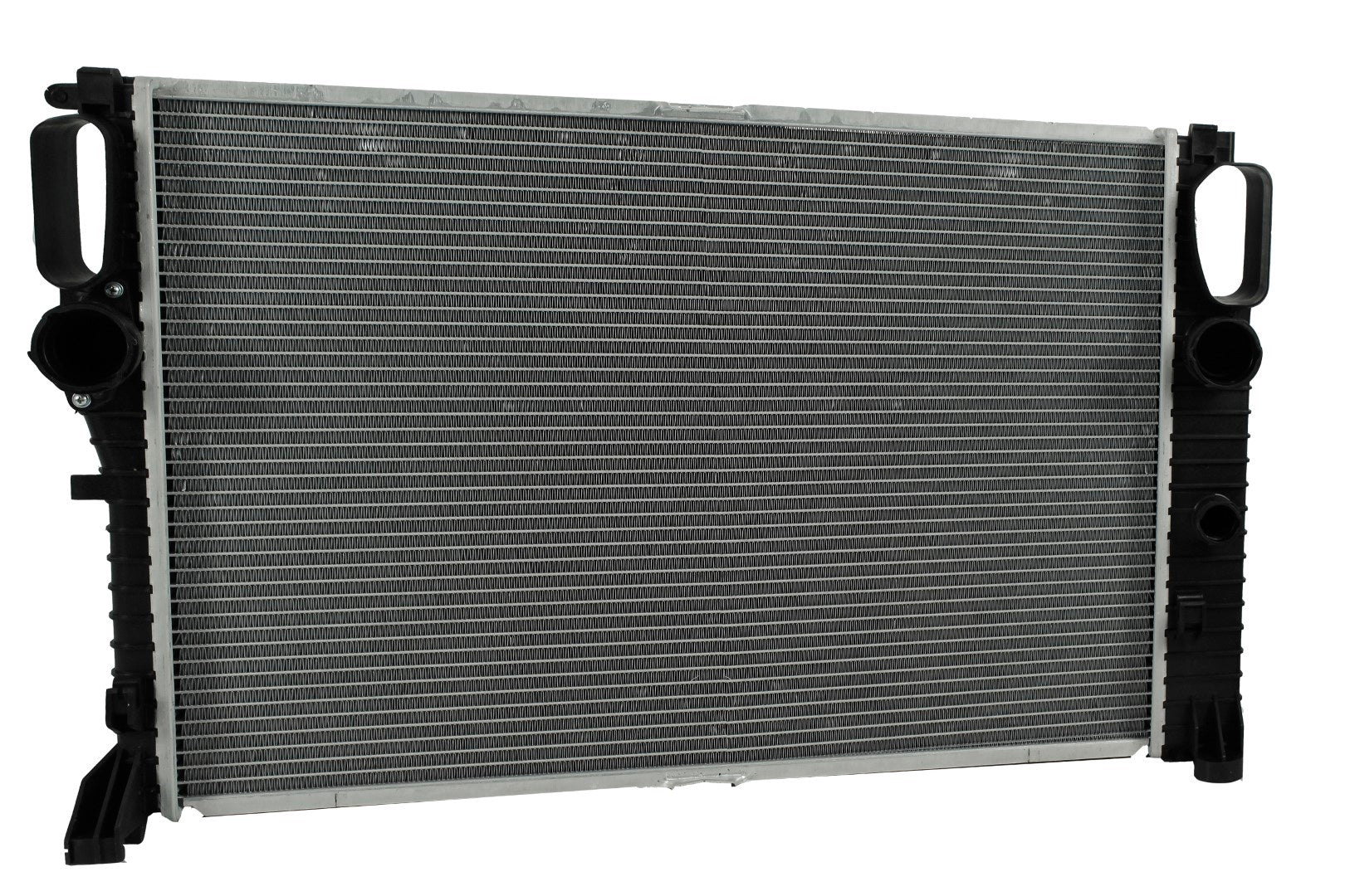 Radiador Automotriz Mercedes Benz CLS63 AMG, E55 T/A T/M 04-11 32mm Tubo Soldado