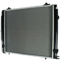 Radiador Automotriz Mercedes Benz  G 500 G55 AMG T/A 02-11 32mm Tubo Soldado