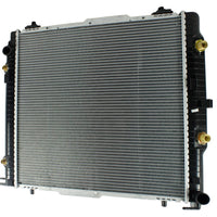 Radiador Automotriz Mercedes Benz  G 500 G55 AMG T/A 02-11 32mm Tubo Soldado