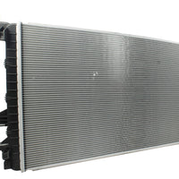 Radiador Automotriz Audi A3 SE Leon T/A T/M 12-16 16mm Tubo Soldado