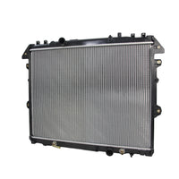 Radiador Automotriz Toyota  Hilux  T/M 16 26mm Tubo Soldado