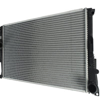 Radiador Automotriz BMW 328i T/M 16 32mm Tubo Soldado