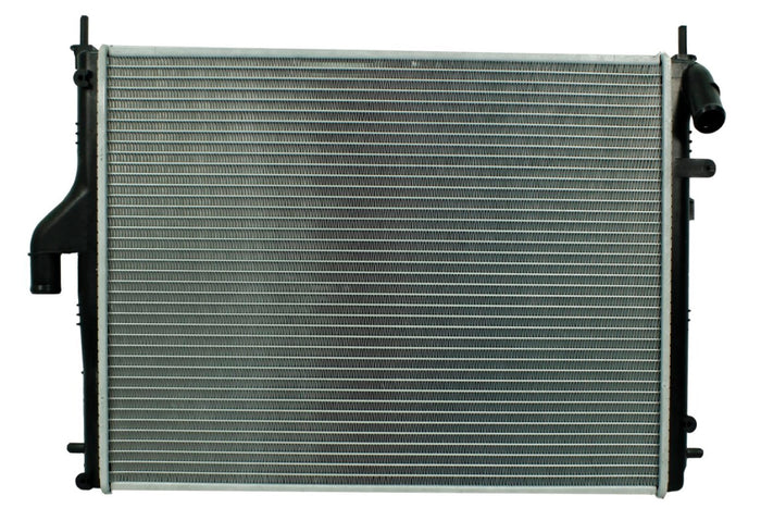 Radiador Automotriz Renault  Duster T/M 10-16 26mm Tubo Soldado