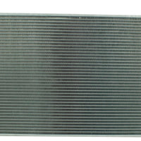 Radiador Automotriz Renault  Duster T/M 10-16 26mm Tubo Soldado