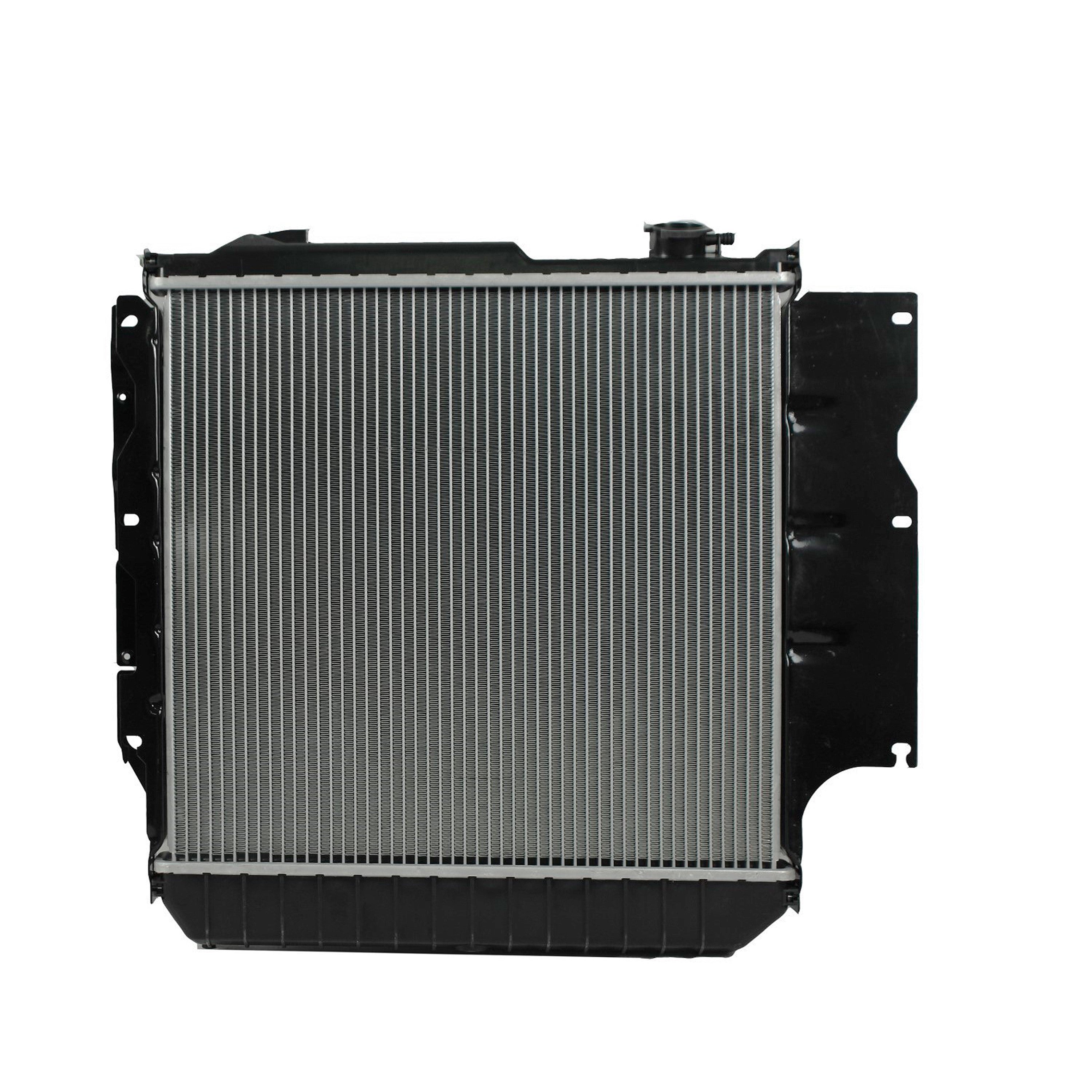 Radiador Automotriz Jeep  Wrangler Sahara, Laredo, Sport T/A 87-85 32mm Tubo Soldado