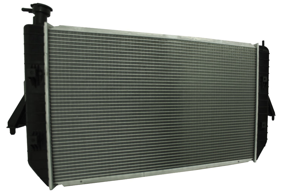 03 Astro Radiator Radiador Automotriz GM Chevrolet Astro Base, LS, LT T/A 96-05 26mm Tub ...