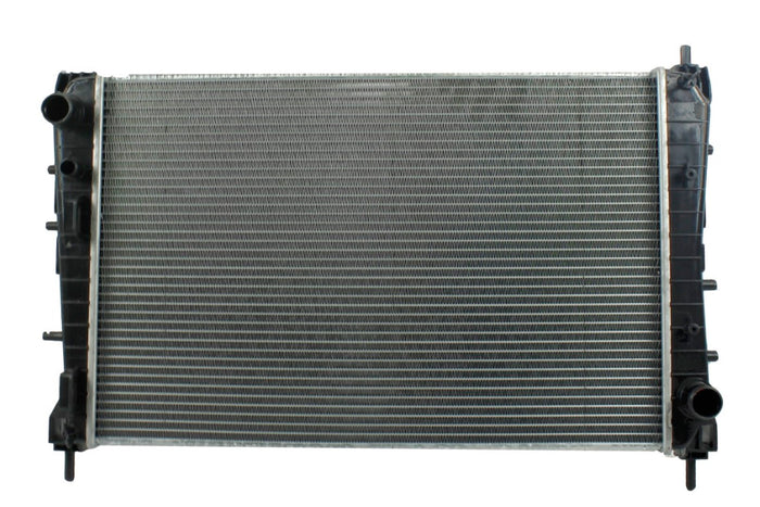 Radiador Automotriz Fiat Linea 07-10 26mm Tubo Soldado