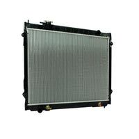 Radiador Automotriz Toyota  Tacoma SR5, DLX, Limited,Pre Runner T/A 95-04 26mm Tubo Soldado