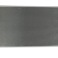 Radiador Automotriz BMW  520i 528i  12-16 32mm Tubo Soldado