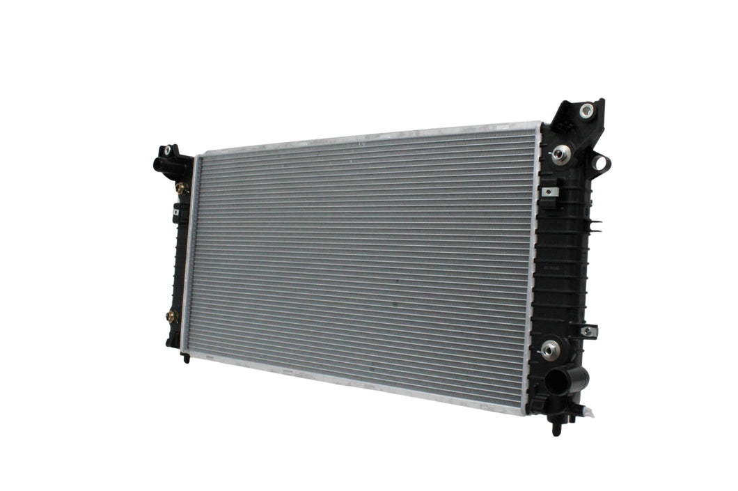 Radiador Automotriz Cadillac Chevrolet, GMC Escalade Cheyenne, Silverado, Suburban,Sierra 1500, Yukon  14-16 26mm Tubo Soldado