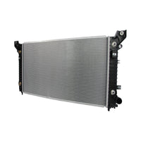 Radiador Automotriz Cadillac Chevrolet, GMC Escalade Cheyenne, Silverado, Suburban,Sierra 1500, Yukon  14-16 26mm Tubo Soldado