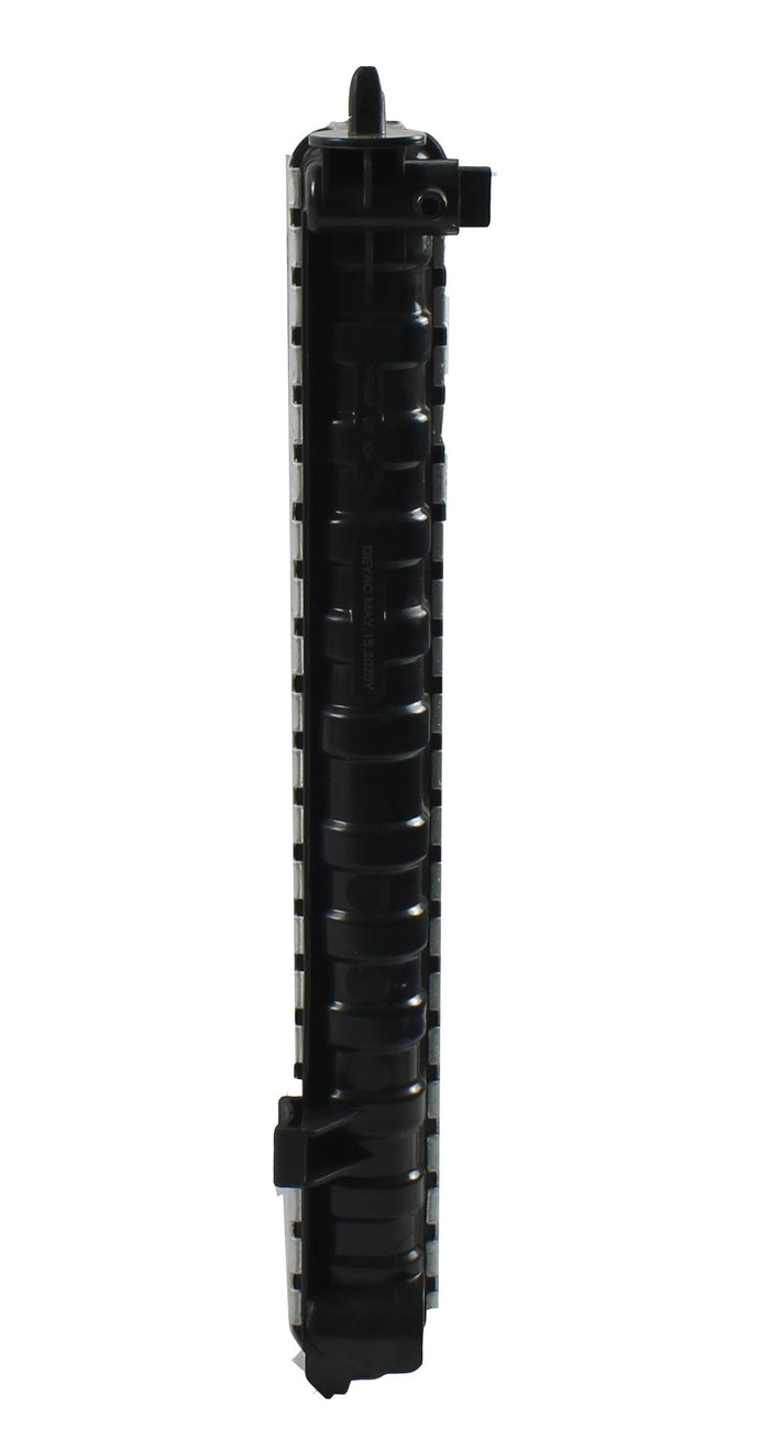 Radiador Automotriz Peugeot 406 T/M 99 07 32mm Tubo Soldado