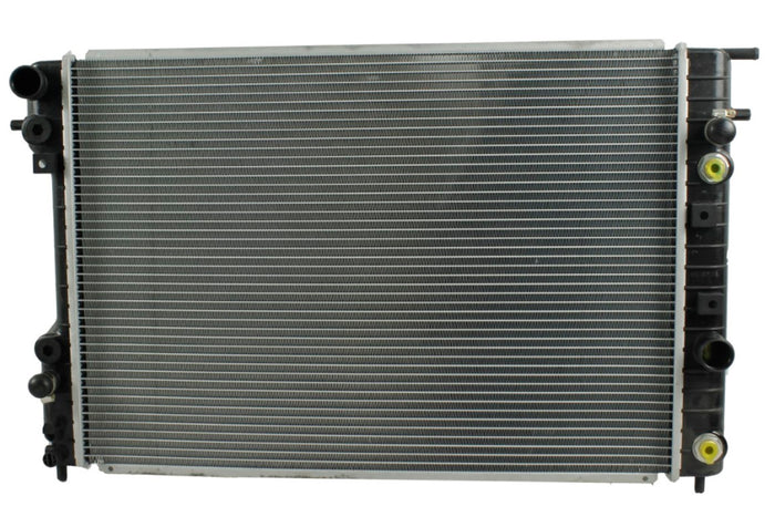 Radiador Automotriz Cadillac  Catera Catera sport T/A 97-99 26mm Tubo Soldado