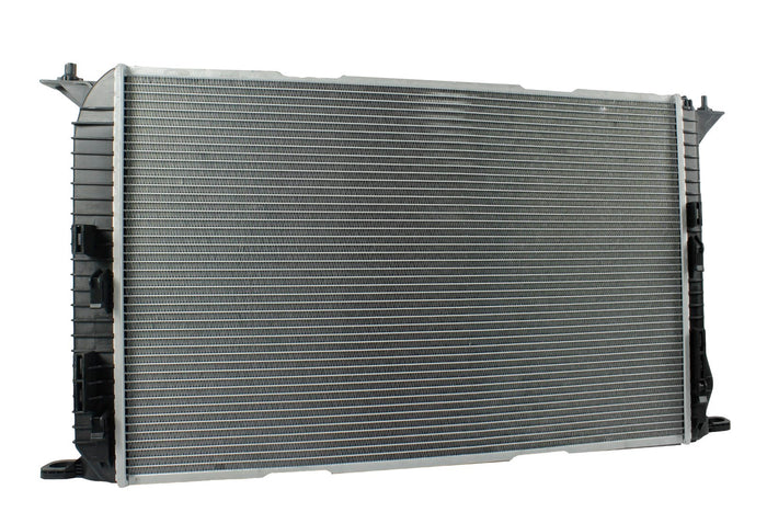 Radiador Automotriz Audi RS5 11-15 S5 08-12 38mm Tubo Soldado
