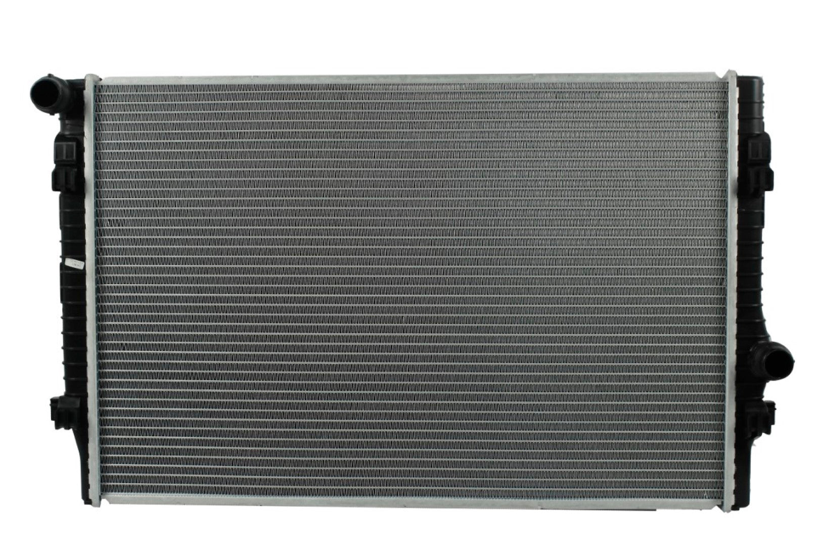 Radiador Automotríz Audi A3 Quattro S3 TT Golf GTI TM 15-18 26mm Tubo Soldado