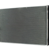 Radiador Automotriz Cadillac CT6 TM 16 18 26MM Tubo Soldado
