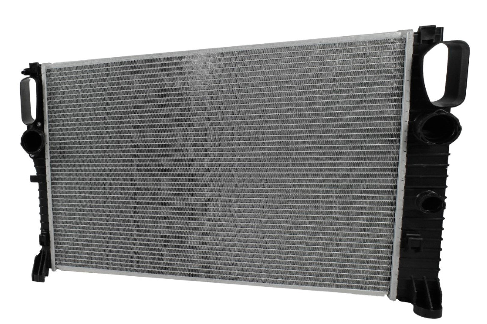 Radiador Automotriz Mercedes Benz E320 E550 CLS550 TA 07  11 32mm Tubo Soldado