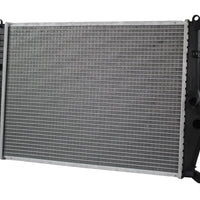 Radiador Automotriz Chevrolet Aveo 18-22 TM 16mm Con Tubo de Retroceso
