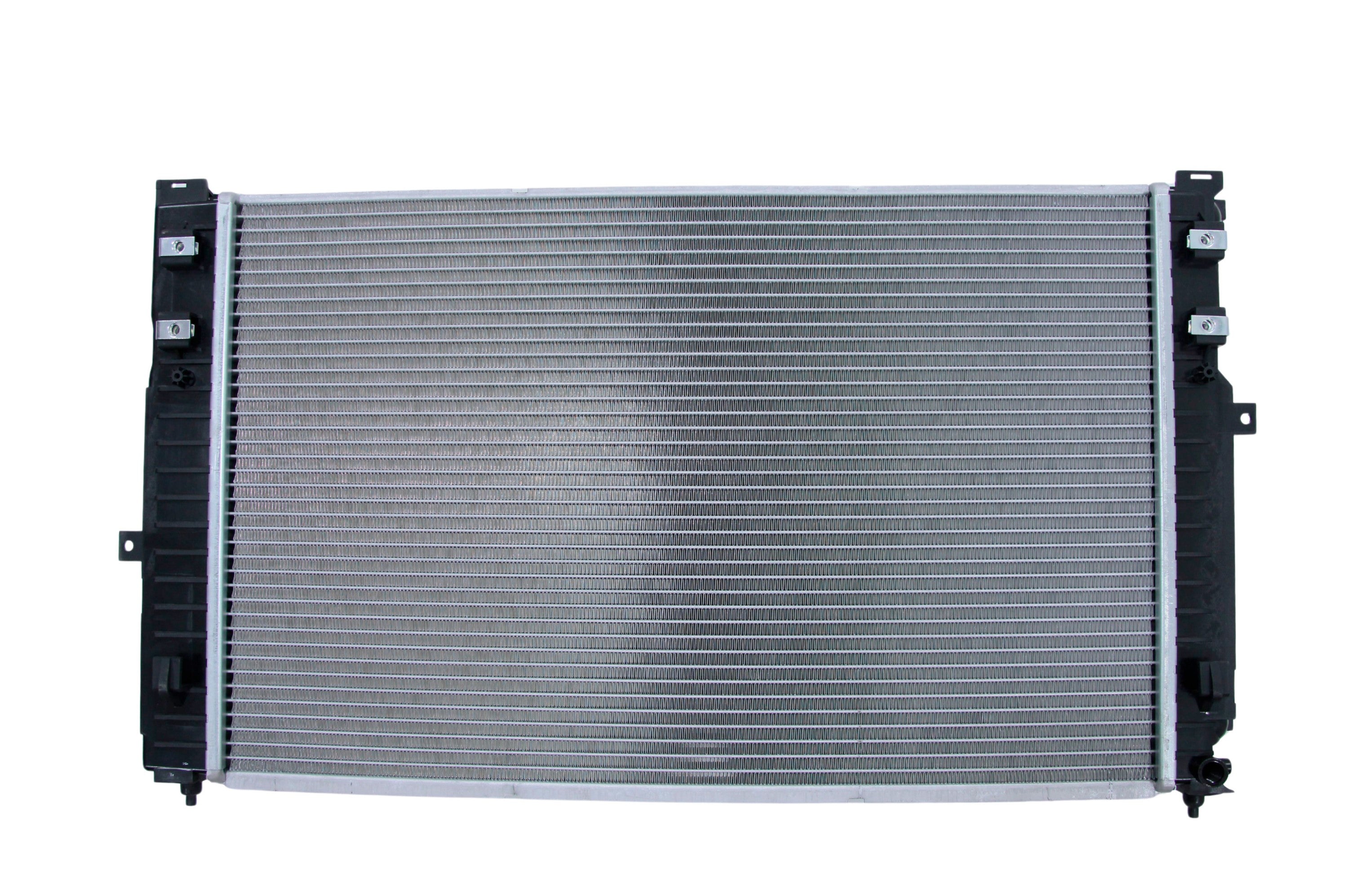 Radiador Automotriz Audi  A4 Avant,Quattro,Confort,  Passat,GL  T/A 96-05 22mm Tubo Soldado