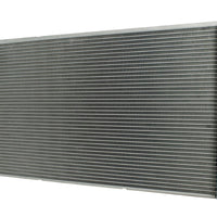 Radiador Automotriz Audi  A4 Avant, Quatro, Confort,VW Passat, GL T/A 96-05 32mm Tubo Soldado
