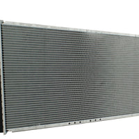 Radiador Automotriz GM Chevrolet Express Savana, Plo G Series T/A 99-02  32mm Tubo Soldado