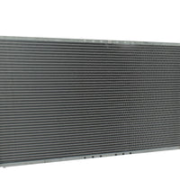 Radiador Automotriz GM  Express Savana T/A 96-02 32mm Tubo Soldado