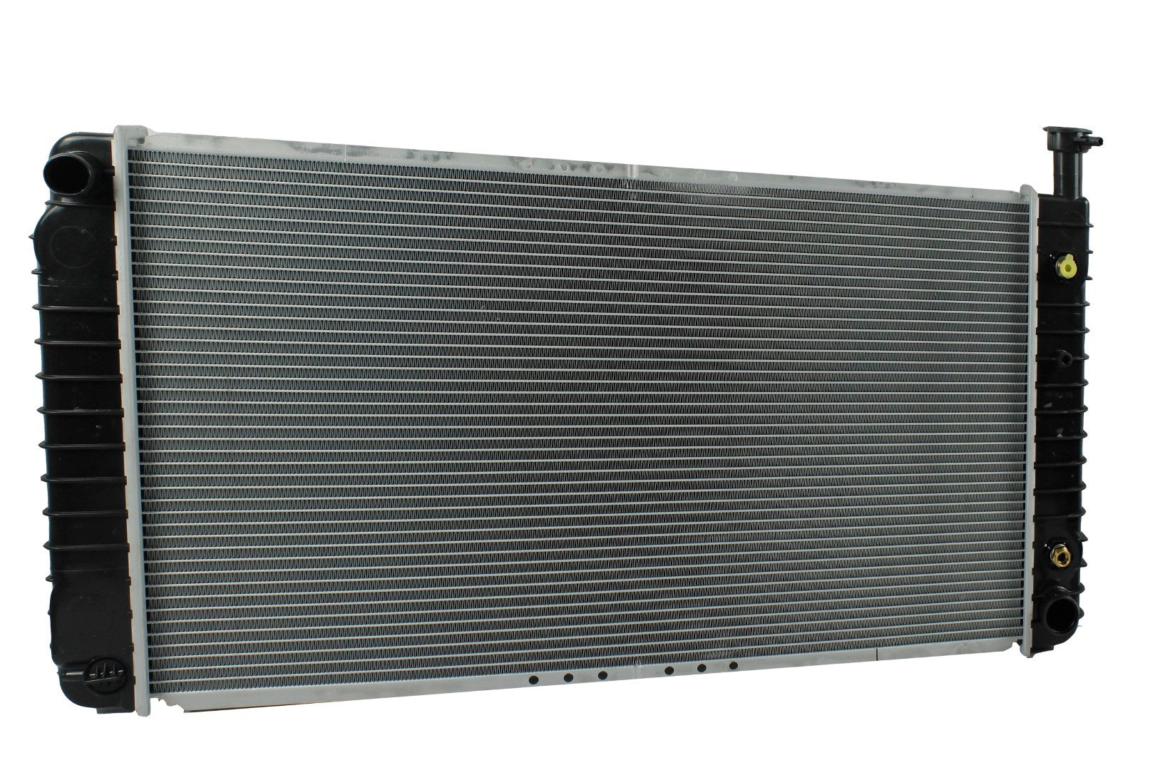 Radiador Automotriz GM  Express Savana T/A 96-02 32mm Tubo Soldado