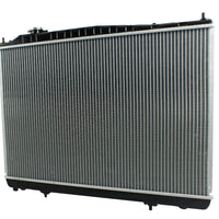 Radiador Automotriz Nissan Infiniti Pathfinder QX4 T/A 96-00  26mm Tubo Soldado