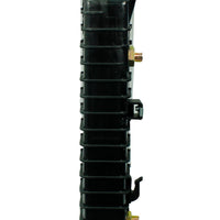 Radiador Automotriz Ford  Mustang base  T/A 97-04 26mm Tubo Soldado