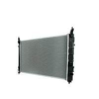 Radiador Automotriz Nissan Versa March, Micra, Note T/M 10-15 16mm Tubo Soldado