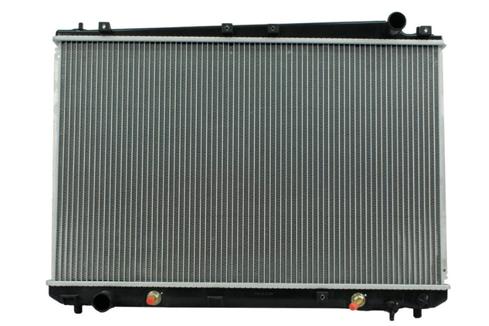 Radiador Automotriz Toyota  Sienna  T/A 98-00 26mm Tubo Soldado