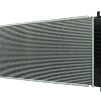 Radiador Automotriz Ford  Expedition Lobo T/A 97-02 26mm Tubo Soldado