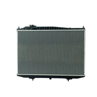 Radiador Automotriz Nissan  Frontier Base XE, Xterra SE T/A 98-15  26mm Tubo Soldado