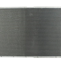 Radiador Automotriz BMW  525 i 528 i. 530 i, 540 i, 545 i T/M 99-06  32mm Tubo Soldado