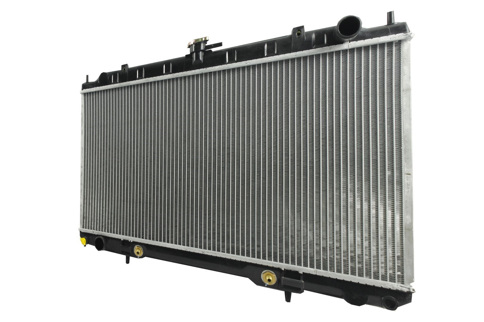Radiador Automotriz Nissan  Sentra  T/A 00-01 26mm Tubo Soldado