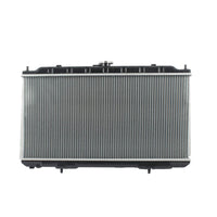 Radiador Automotriz Nissan Sentra GXE,XE,CA,LE,S,XE SE,GXE Sport T/M 00-06 16mm Tubo Soldado