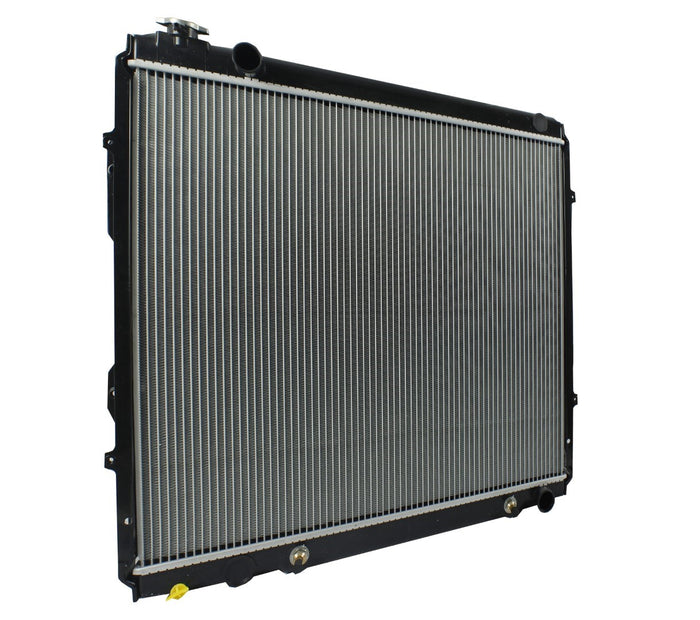 Radiador Automotriz Toyota  Sequioa Limited, SR5, Tundra T/A 01-07 32mm Tubo Soldado