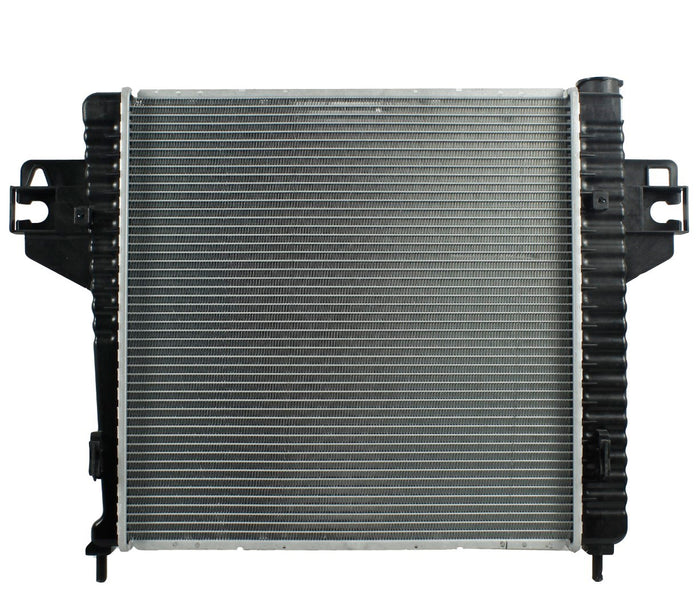 Radiador Automotriz Jeep Liberty T/M 02-05 26mm Tubo Soldado