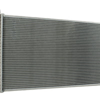 Radiador Automotriz GM  Silverado 2500HD,3500, Suburban 2500,  Sierra 2500HD,3500 T/A 01-02 32mm Tubo Soldado