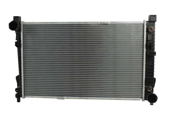 Radiador Automotriz GM  Silverado 2500HD,3500, Suburban 2500,  Sierra 2500HD,3500 T/A 01-02 32mm Tubo Soldado